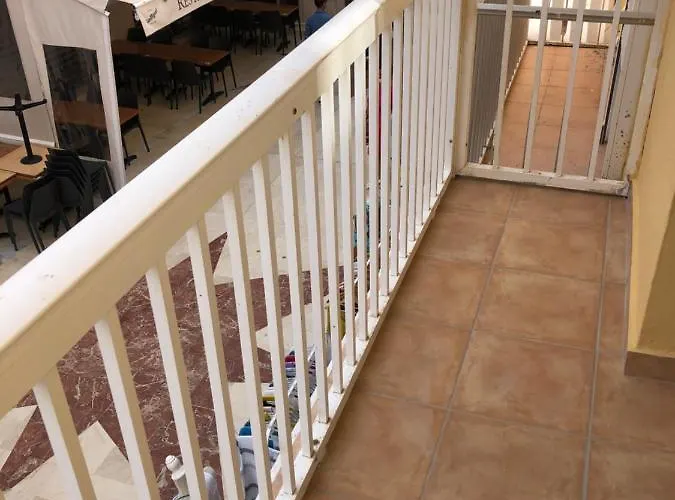 Estudio Cervera * Τορρεμολίνος